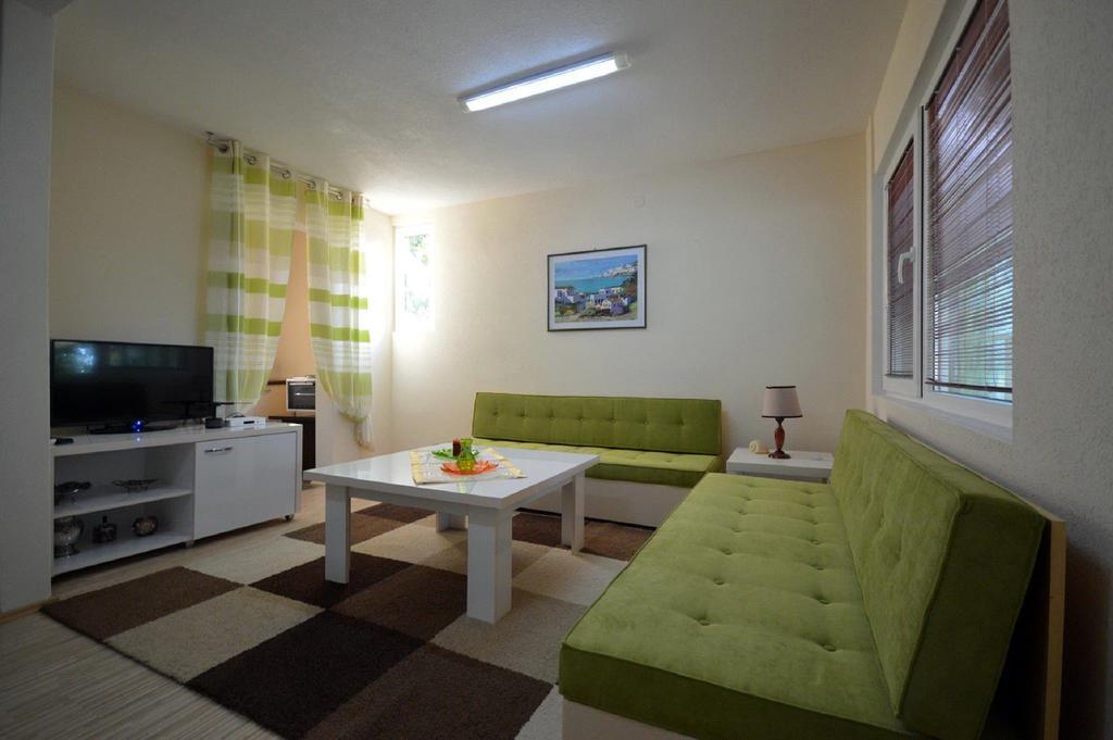 Karali Apartments Lagadin Extérieur photo